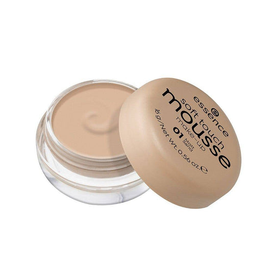 Essence Soft Touch Mousse Make-Up 01