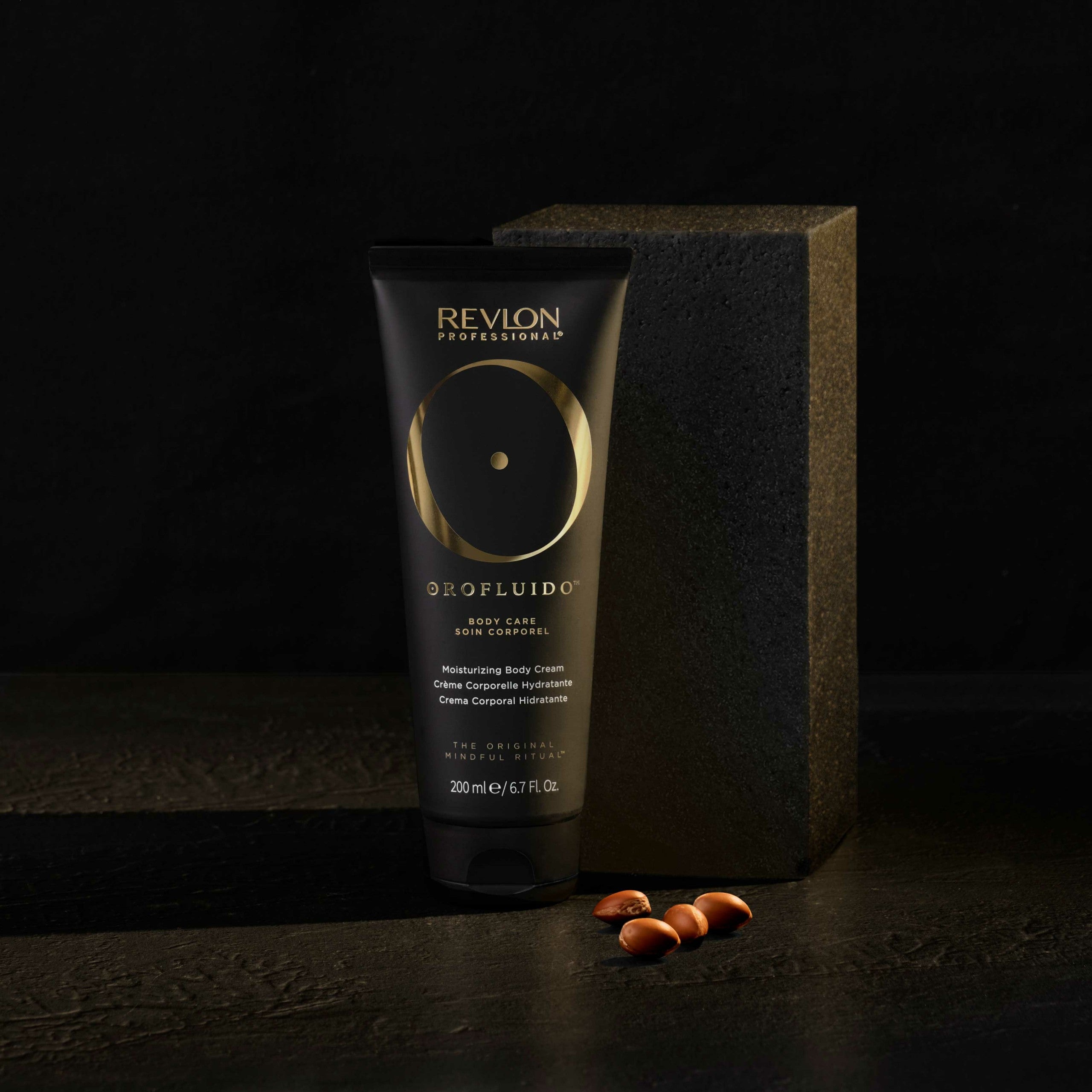 Revlon Professional - Orofluido Moisturizing Body Cream