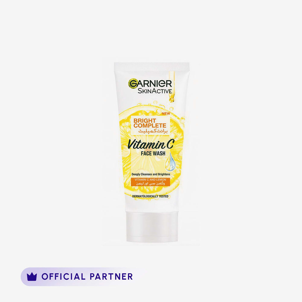 Garnier Skin Active Bright Complete Face Wash 100Ml - For Brighter Skin