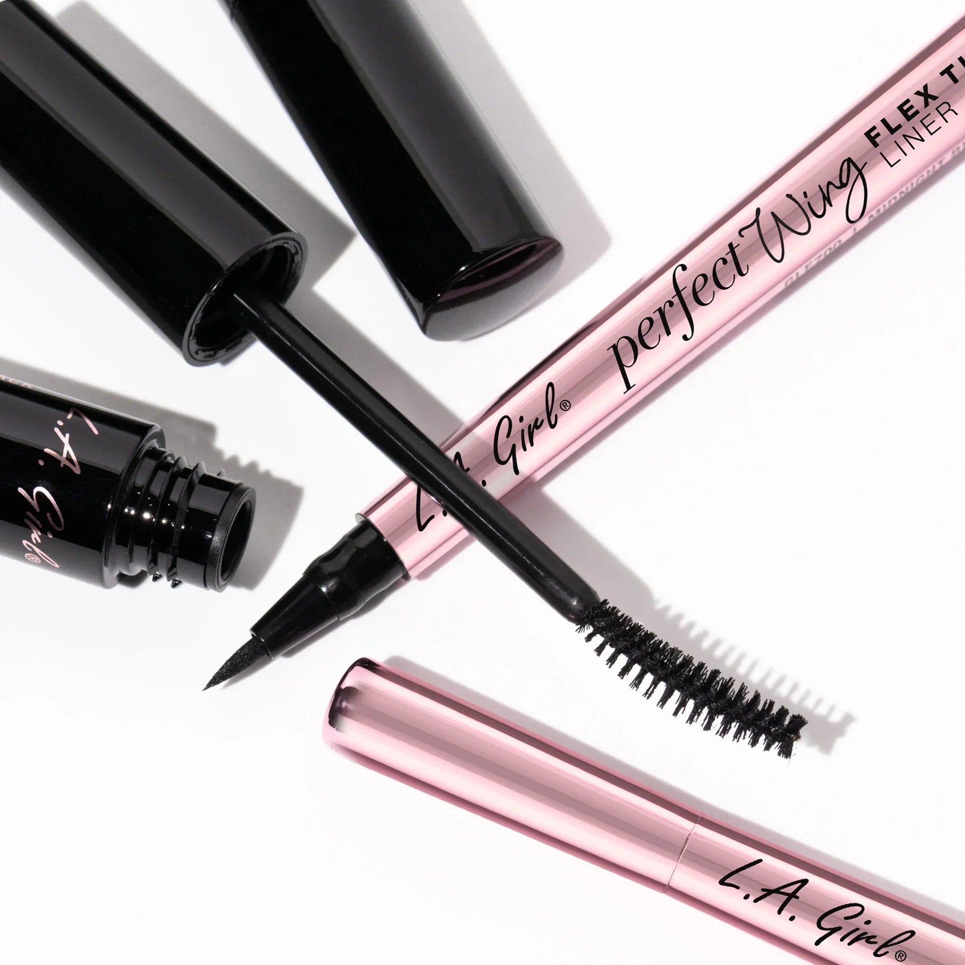 L.A. Girl - Perfect Wing Flex Tip Liner - Midnight Black